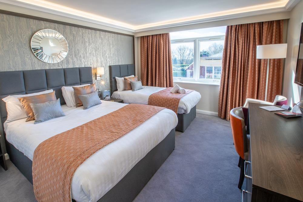 Park Hall Hotel And Spa Wolverhampton Exterior foto